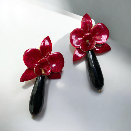 BOTE A MANO BLACK ONYX FLORAL EARRINGS