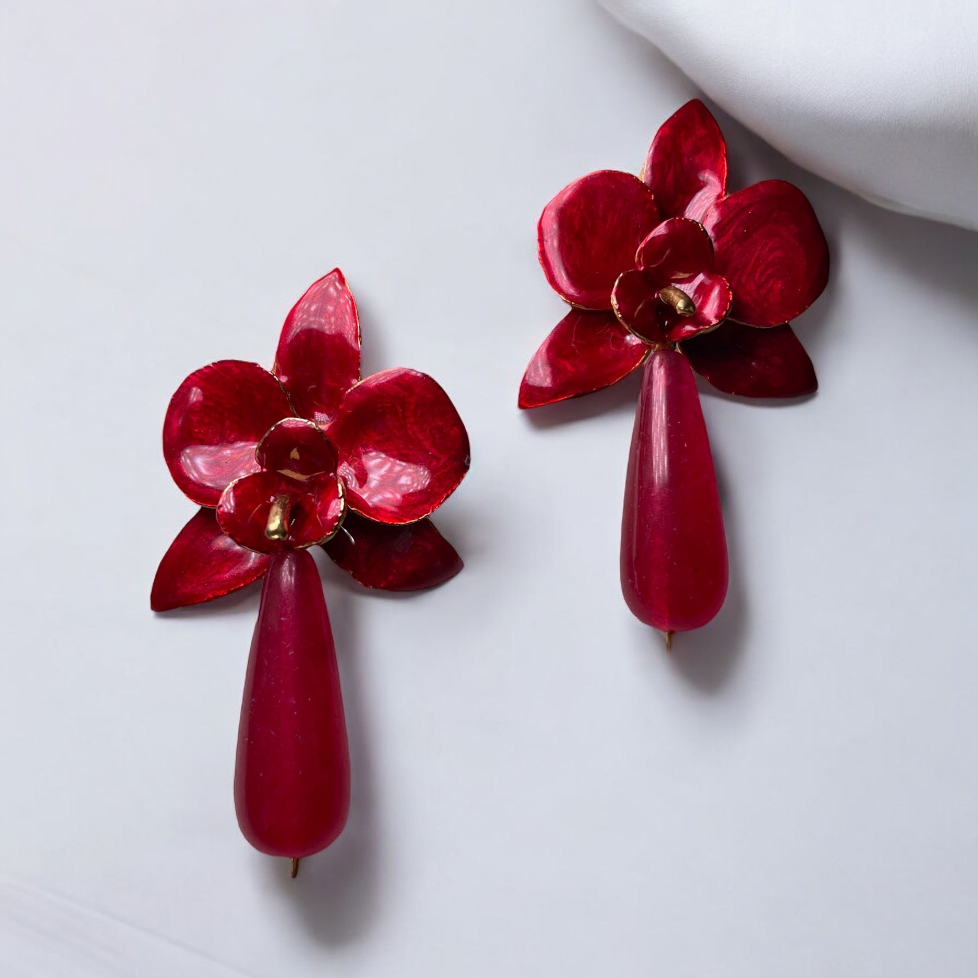 Bote A Mano Red Floral Earrings